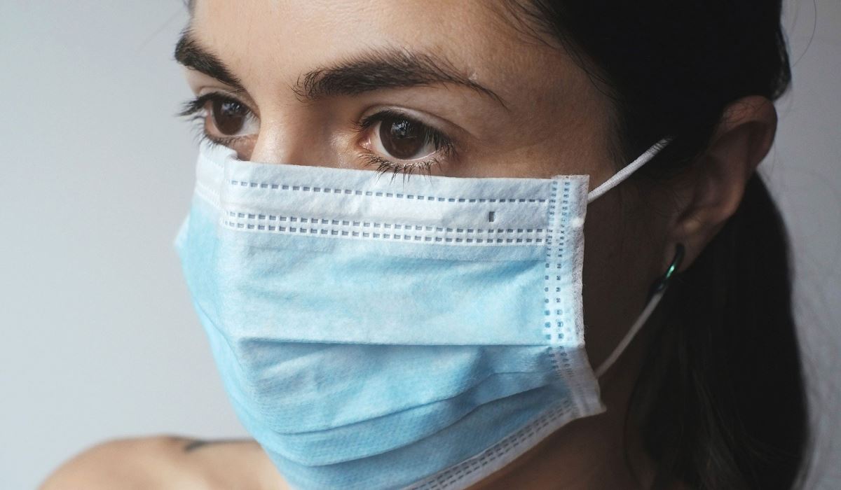 Maskeli günlerin sonuna mı geldik?