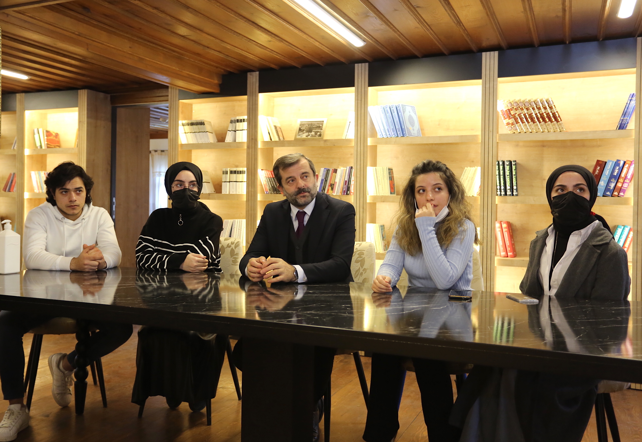 Belediye Başkanı Mustafa Işık Gençlerimizi Geleceğe Hazırlıyoruz.