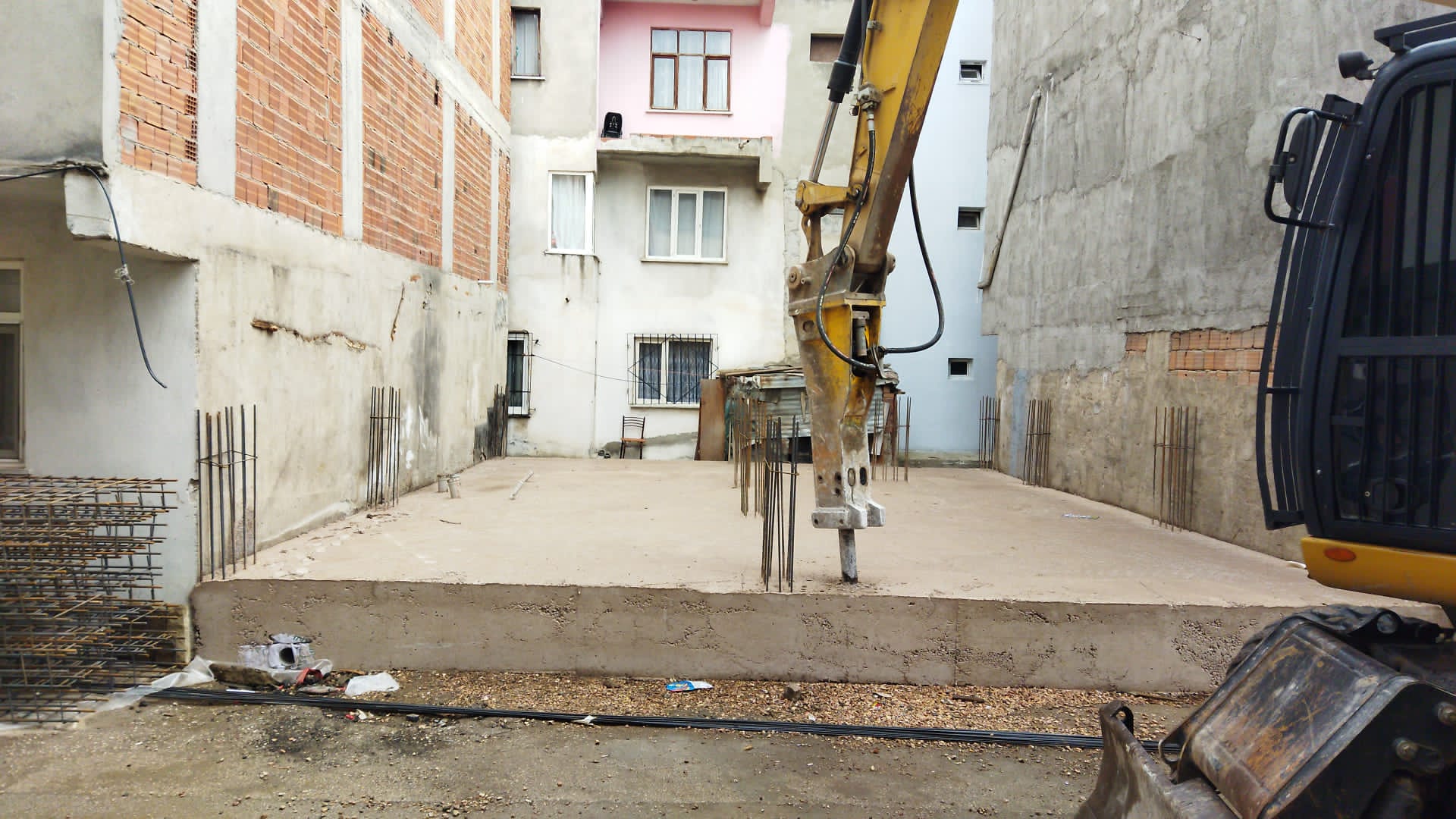 Gürsu’da 2023 Yılının İki Ayında 8  Kaçak Yapı Yıkıldı