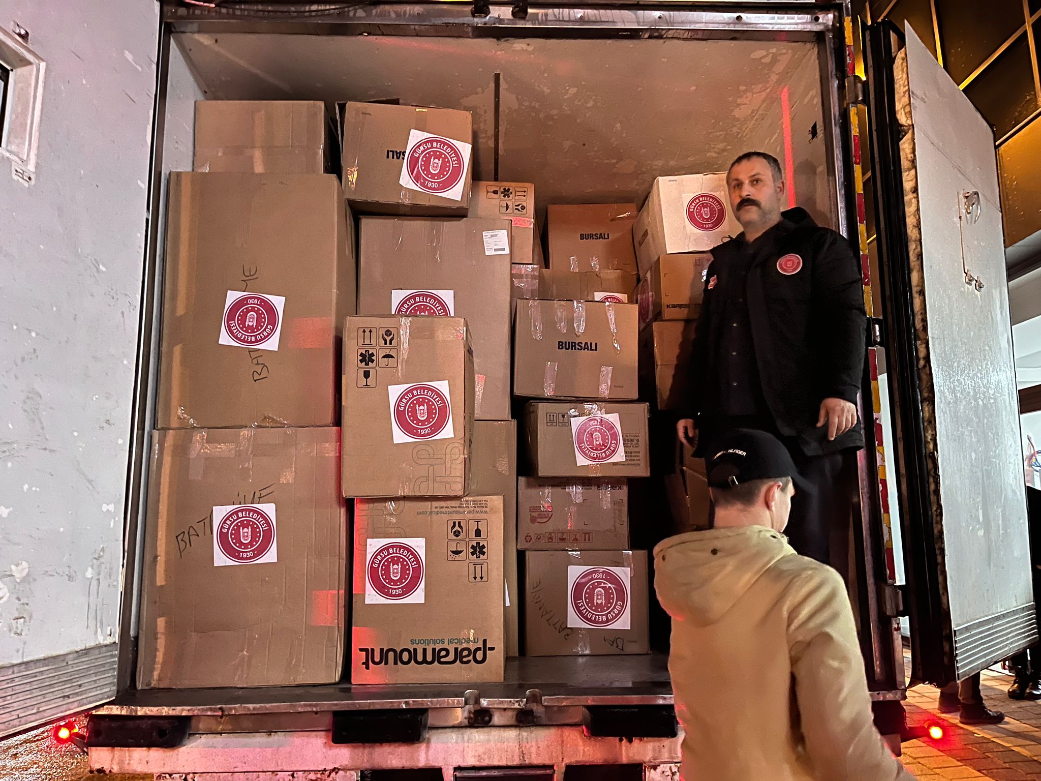 Gürsu Deprem Bölgesi İçin Tek Yürek Oldu 