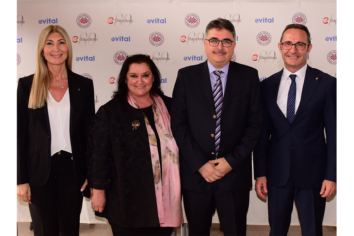 İstanbul Tıp Fakültesi hekimleri hastalarla online platformda buluşuyor